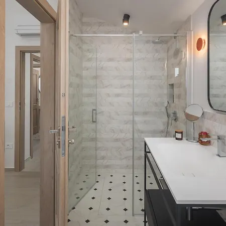 Luxurious In